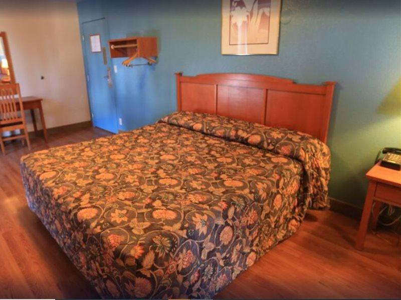 Long House Alaskan Hotel 앵커리지 외부 사진