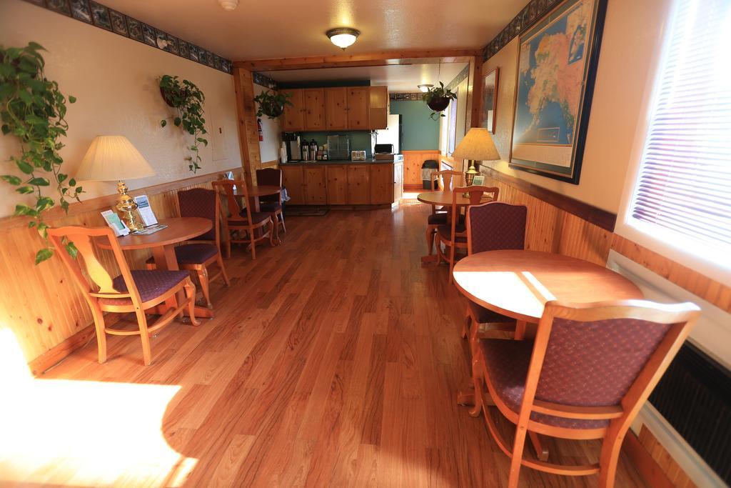 Long House Alaskan Hotel 앵커리지 외부 사진